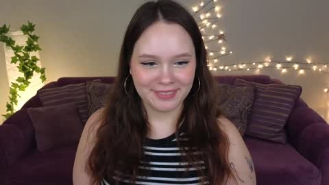 Mikki online show from December 17, 2024, 4:53 pm