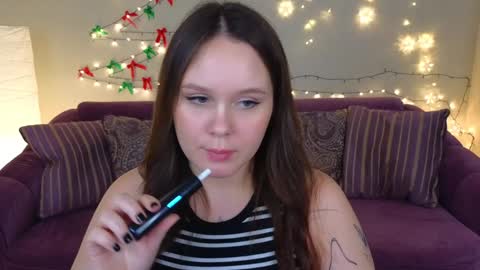 Mikki online show from December 22, 2024, 2:39 am