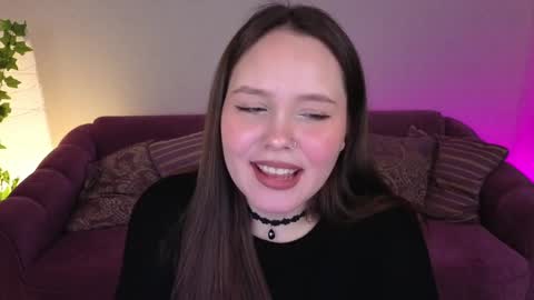 Mikki online show from February 3, 2025, 8:03 pm