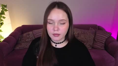 Mikki online show from February 3, 2025, 11:05 pm