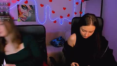 Snapshot of miki_nikki chatting on February 23, 2026, 11:40 am Miki online show from February 23, 2026, 11:40 am