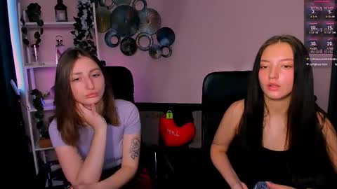 Snapshot of miki_nikki chatting on March 6, 2026, 6:54 am Miki online show from March 6, 2026, 6:54 am