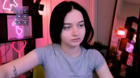 miki_ti online show from November 27, 2025, 10:39 am