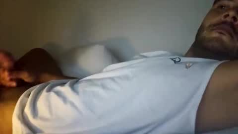 Snapshot of mikitalk chatting on November 16, 2025, 9:37 am mikitalk online show from November 16, 2025, 9:37 am