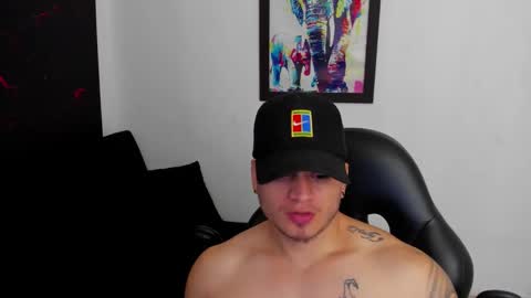 MIKKE online show from October 14, 2025, 4:08 pm