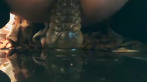 Snapshot of mikkkiz chatting on October 5, 2025, 2:15 pm Bescior online show from October 5, 2025, 2:15 pm