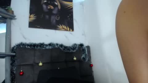 Snapshot of mikoto_urab chatting on December 13, 2024, 3:54 pm Mikoto Urb online show from December 13, 2024, 3:54 pm