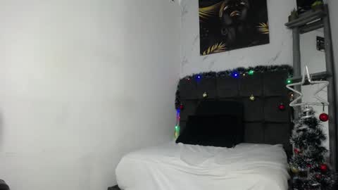 Snapshot of mikoto_urab chatting on December 28, 2024, 11:48 pm Mikoto Urb online show from December 28, 2024, 11:48 pm