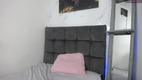 Snapshot of mikoto_urab chatting on January 21, 2025, 11:24 pm Mikoto Urb online show from January 21, 2025, 11:24 pm