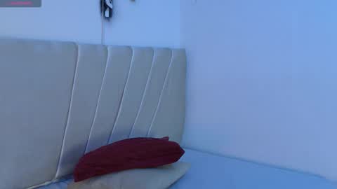 Mikoto Urb online show from December 13, 2025, 10:48 pm