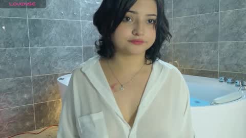 Mikoto Urb online show from December 14, 2025, 8:57 pm