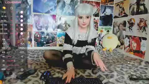 Snapshot of miku_bunny chatting on July 5, 2026, 12:45 pm Miku online show from July 5, 2026, 12:45 pm