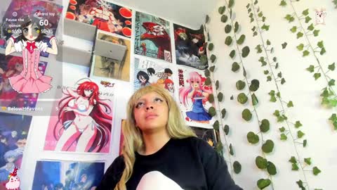 Snapshot of miku_katsuragi chatting on December 11, 2024, 5:53 am miku katsuragi online show from December 11, 2024, 5:53 am