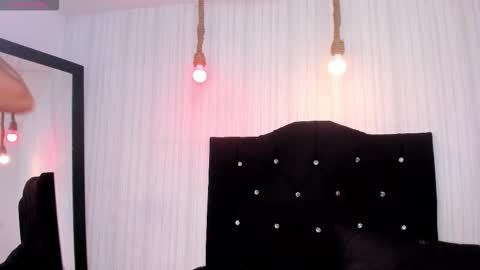 Snapshot of miku_katsuragi chatting on September 11, 2025, 11:27 pm miku katsuragi online show from September 11, 2025, 11:27 pm