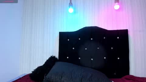 Snapshot of miku_katsuragi chatting on September 18, 2025, 2:35 am miku katsuragi online show from September 18, 2025, 2:35 am