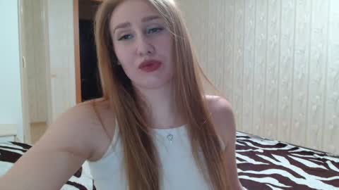 miku_sanders2 online show from December 6, 2024, 2:06 pm