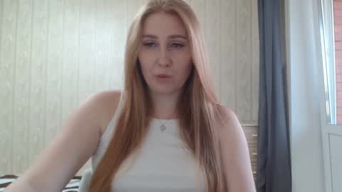 miku_sanders2 online show from January 17, 2025, 1:03 pm