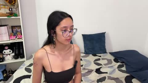 Mila and albert online show from March 28, 2026, 2:16 pm