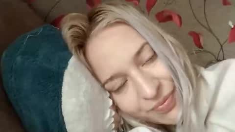 Mila 420 online show from January 13, 2026, 7:13 am