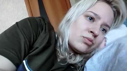 Mila 420 online show from May 6, 2026, 7:13 am