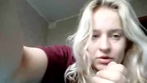 Snapshot of mila_420 chatting on May 28, 2026, 5:38 am Mila 420 online show from May 28, 2026, 5:38 am