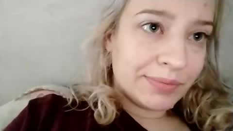 Snapshot of mila_420 chatting on June 7, 2026, 6:50 am Mila 420 online show from June 7, 2026, 6:50 am