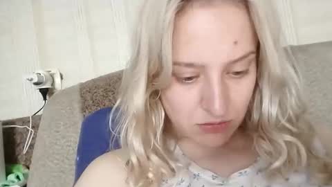Snapshot of mila_420 chatting on June 11, 2026, 12:47 pm Mila 420 online show from June 11, 2026, 12:47 pm