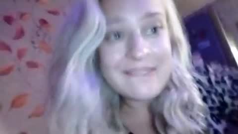 Mila 420 online show from July 15, 2026, 4:56 pm