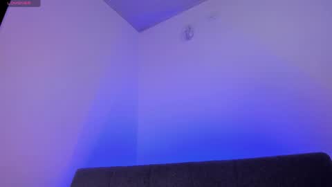 mila  online show from May 23, 2026, 5:06 pm