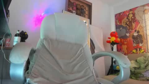 Snapshot of mila_dash chatting on September 17, 2025, 2:08 pm Mila Dash online show from September 17, 2025, 2:08 pm