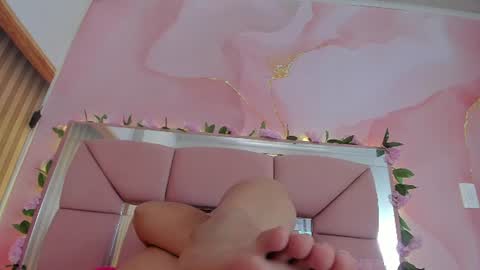 mila_grace_ online show from June 23, 2026, 6:39 pm