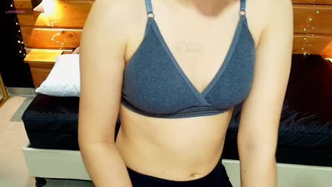 Snapshot of mila_kiitty chatting on March 1, 2025, 3:10 am Milena  online show from March 1, 2025, 3:10 am