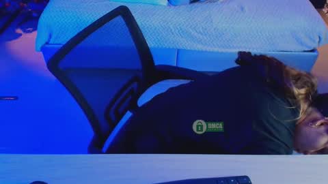 Milena  online show from November 27, 2025, 11:12 am