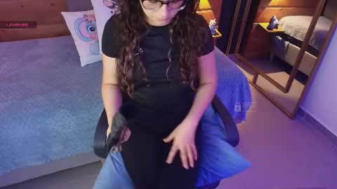 Milena  online show from June 19, 2026, 11:25 am