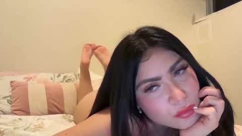 milaa008 online show from September 30, 2025, 8:52 am