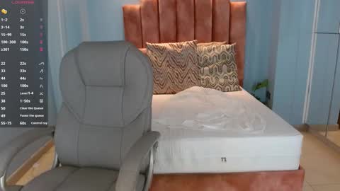 milaa_star online show from February 28, 2026, 3:29 am