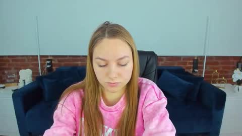 Milla online show from February 2, 2026, 6:56 am