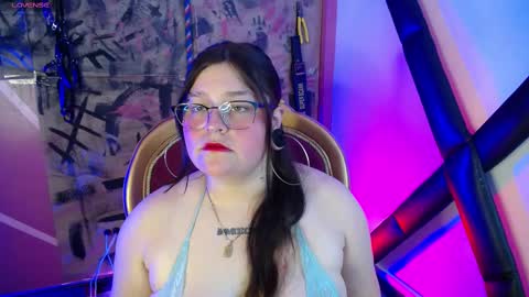 Snapshot of milaanddalia chatting on October 1, 2025, 7:09 pm Milaanddalia online show from October 1, 2025, 7:09 pm