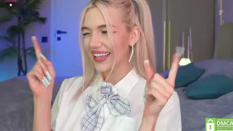 Mila and u can call me sweet bunny online show from May 3, 2026, 9:37 am