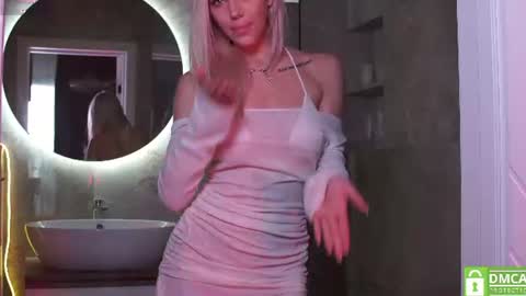 Mila and u can call me sweet bunny online show from June 25, 2026, 12:42 pm