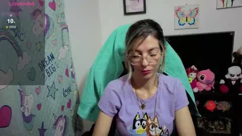 Snapshot of milacoxx8819 chatting on September 25, 2025, 12:25 am milacoxx8819 online show from September 25, 2025, 12:25 am