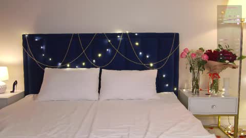 Snapshot of milademies chatting on February 20, 2025, 2:29 am Miss Cutie online show from February 20, 2025, 2:29 am