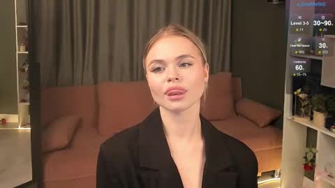 milafink online show from February 24, 2025, 4:15 pm