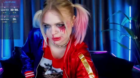 milafink online show from March 1, 2025, 1:51 pm
