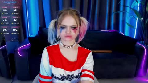 milafink online show from March 1, 2025, 7:59 pm