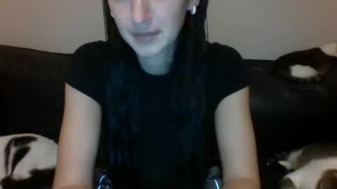 MilaGabor online show from November 10, 2025, 8:08 pm