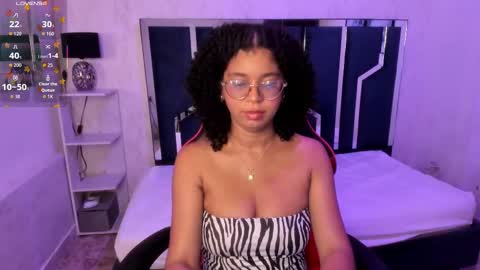 Milenna online show from September 30, 2025, 4:39 am