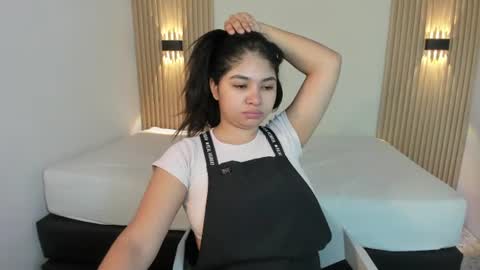 milaheat1 online show from July 28, 2026, 2:46 pm