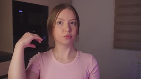 Mila online show from March 14, 2026, 3:17 pm