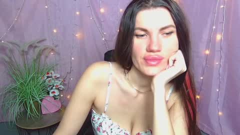 Snapshot of milaloona chatting on May 2, 2026, 6:29 am Milaloona online show from May 2, 2026, 6:29 am